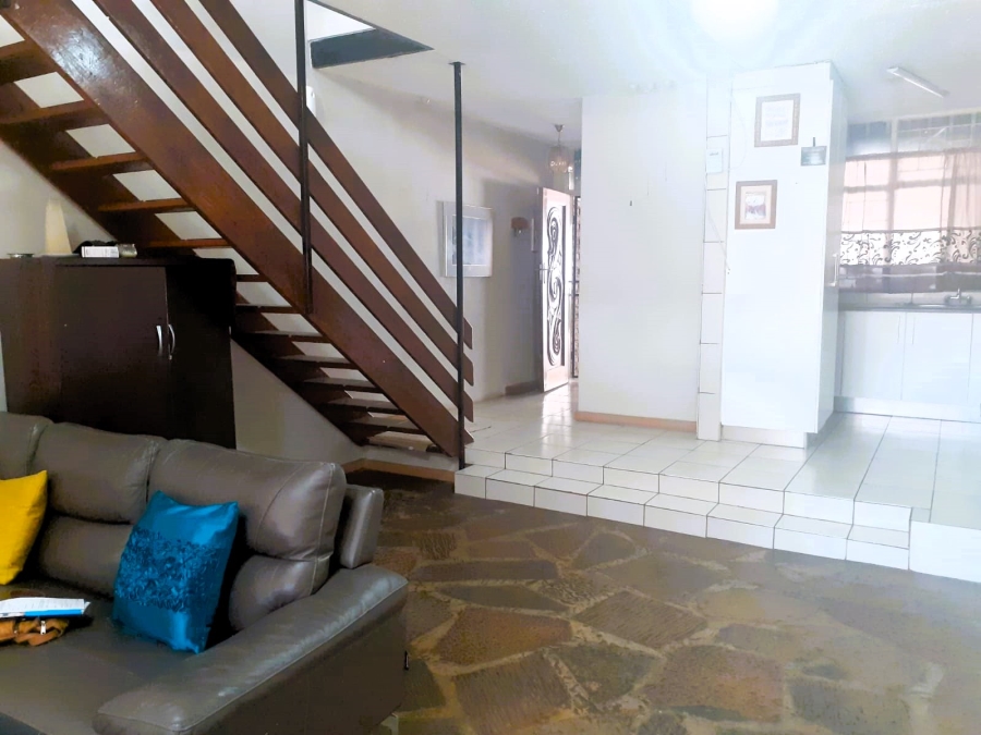 3 Bedroom Property for Sale in Pretoria Gardens Gauteng