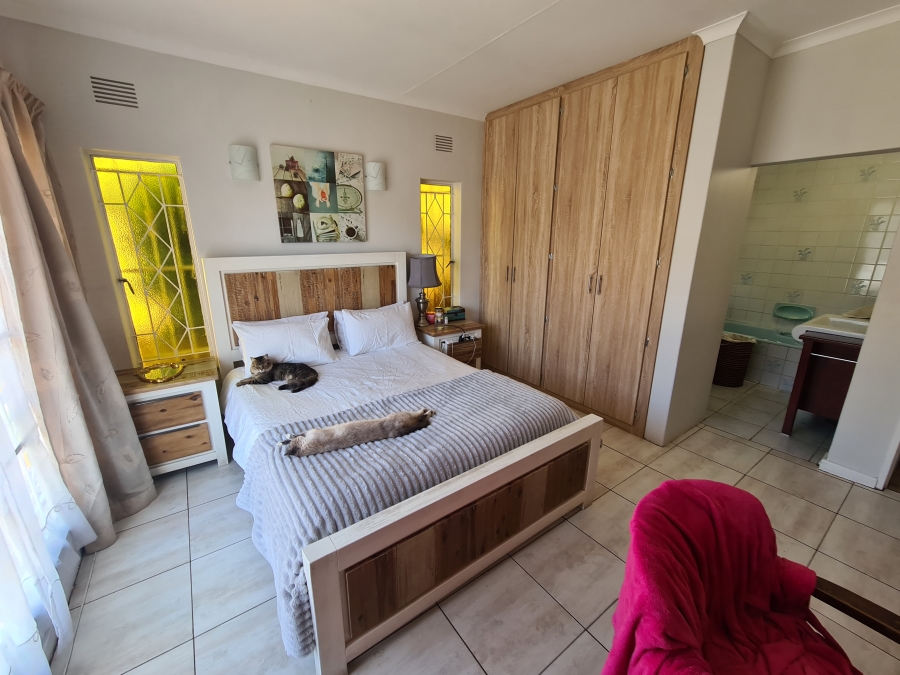 4 Bedroom Property for Sale in Vanderbijlpark SE 2 Gauteng