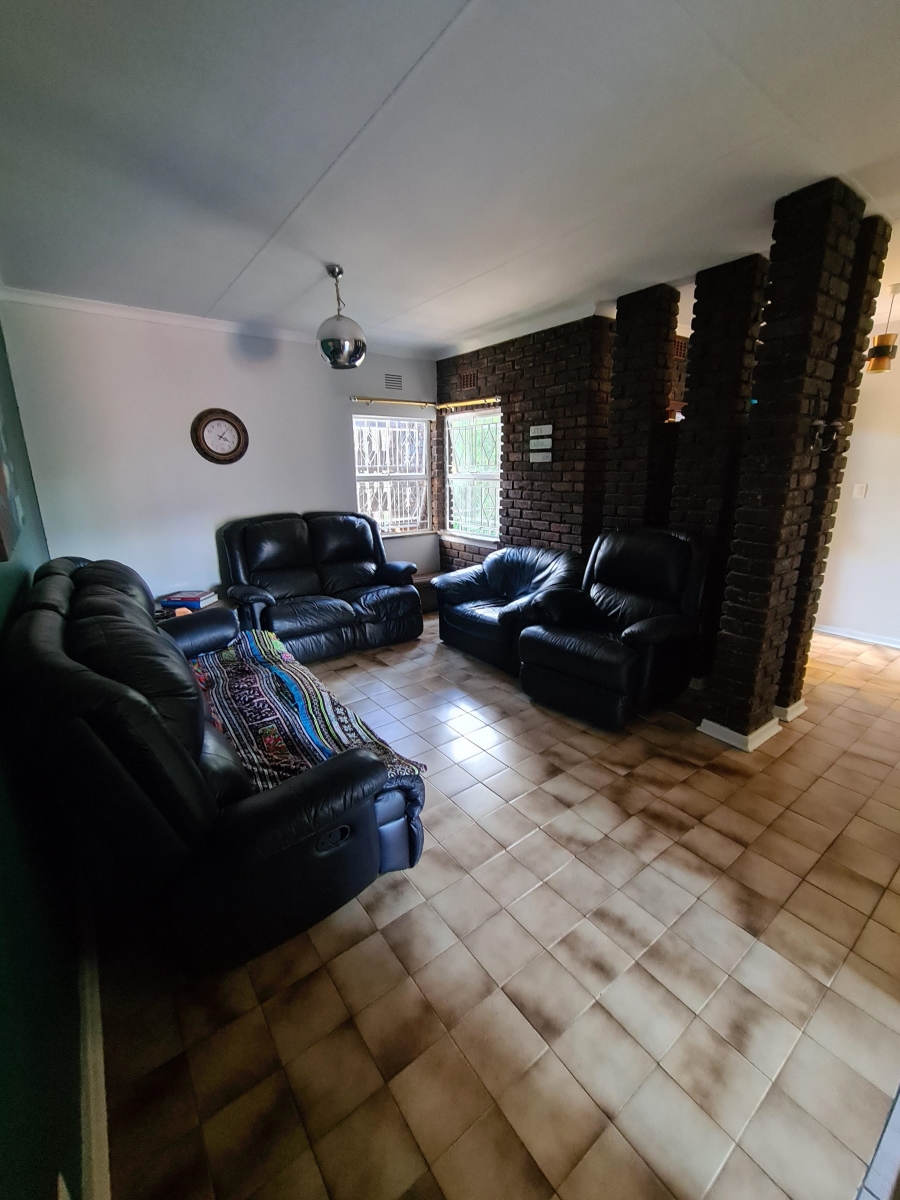 4 Bedroom Property for Sale in Vanderbijlpark SE 2 Gauteng