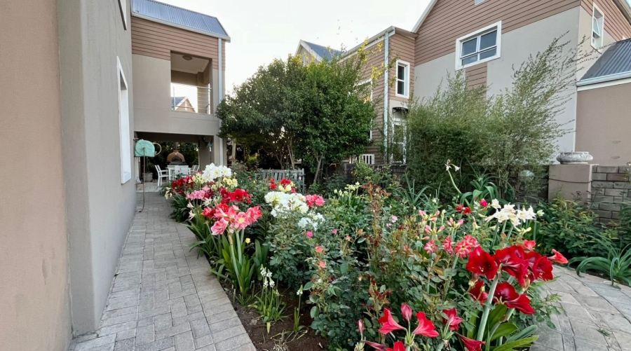 3 Bedroom Property for Sale in Riverspray Lifestyle Estate Gauteng