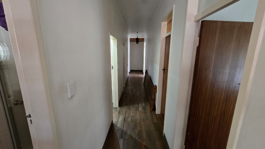 5 Bedroom Property for Sale in Pretoria North Gauteng