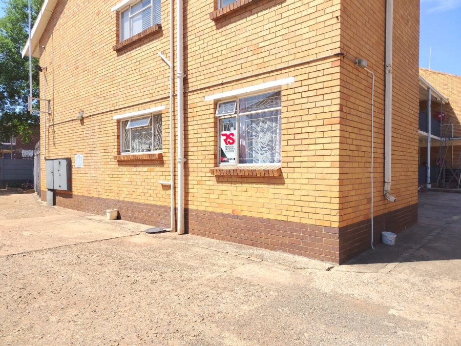 2 Bedroom Property for Sale in Vanderbijlpark CW 1 Gauteng