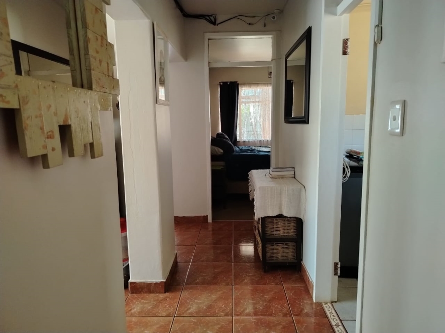 2 Bedroom Property for Sale in Vanderbijlpark CW 1 Gauteng