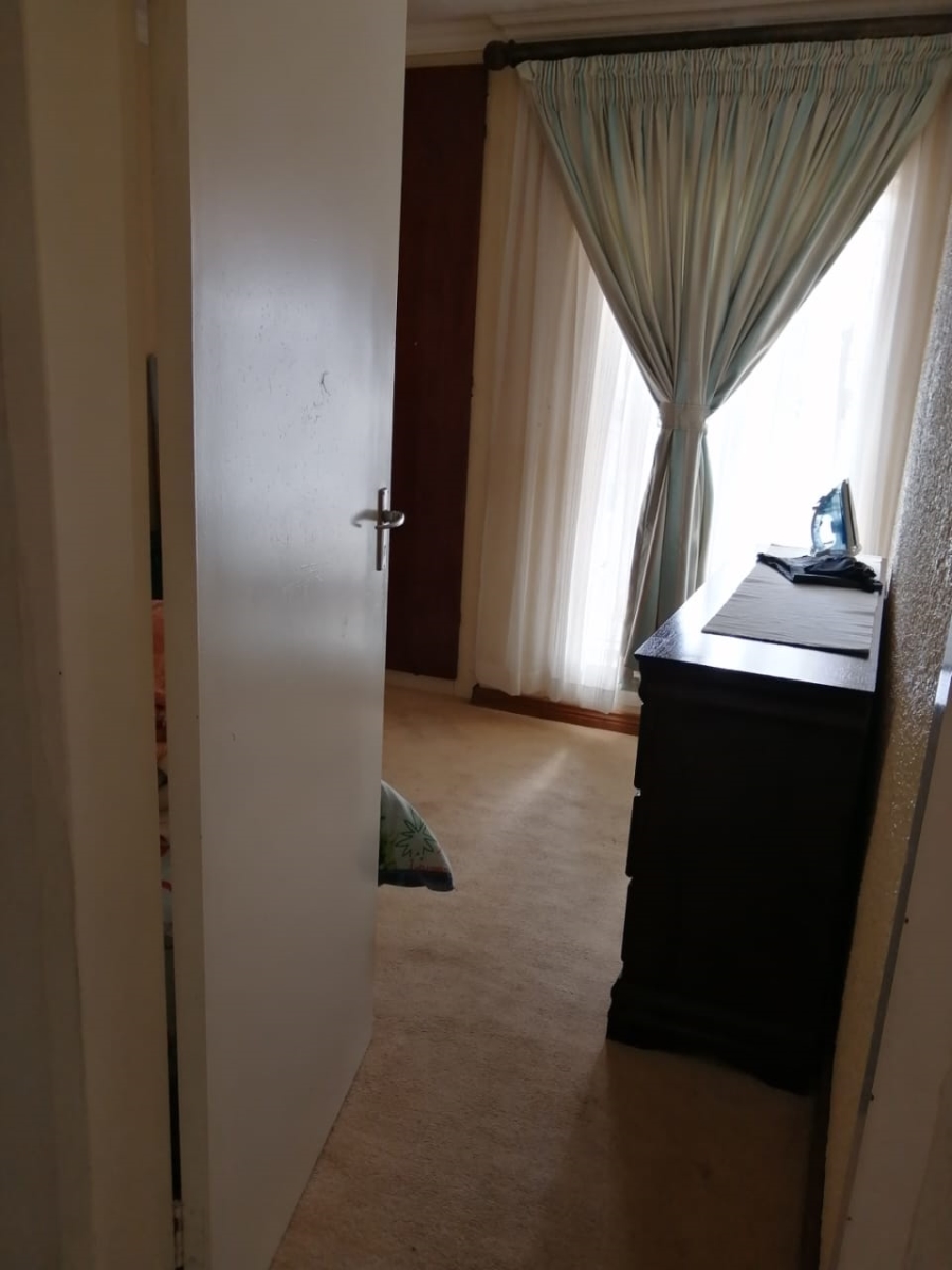 To Let 3 Bedroom Property for Rent in Noordwyk Gauteng