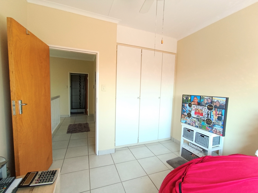 3 Bedroom Property for Sale in Zwartkop Gauteng
