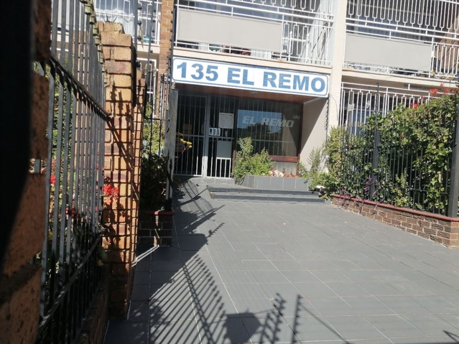 1 Bedroom Property for Sale in Benoni Central Gauteng