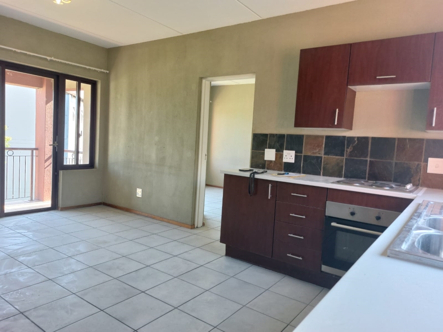 To Let 2 Bedroom Property for Rent in Honeydew Grove Gauteng
