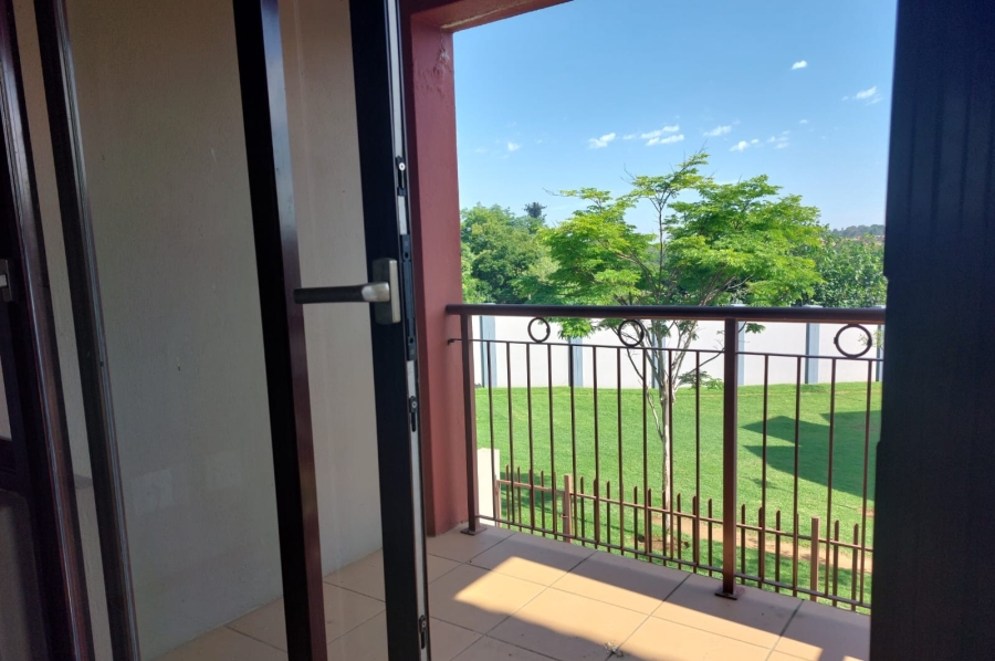 To Let 2 Bedroom Property for Rent in Honeydew Grove Gauteng
