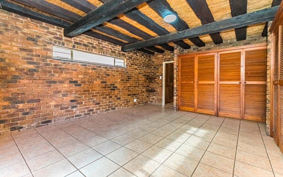 3 Bedroom Property for Sale in Wierda Park Gauteng