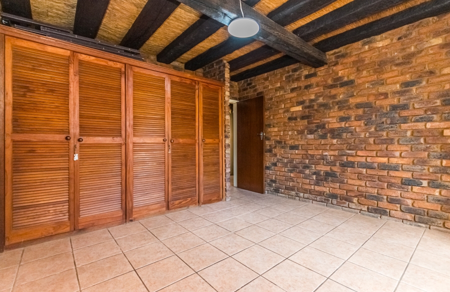 3 Bedroom Property for Sale in Wierda Park Gauteng