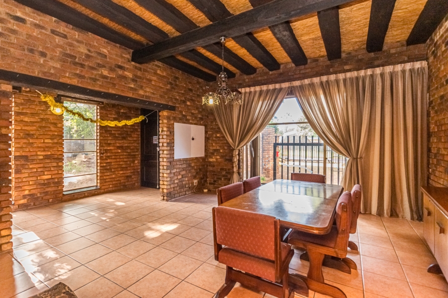 3 Bedroom Property for Sale in Wierda Park Gauteng
