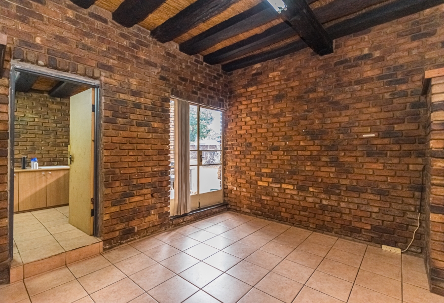 3 Bedroom Property for Sale in Wierda Park Gauteng