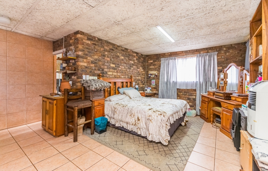 3 Bedroom Property for Sale in Wierda Park Gauteng