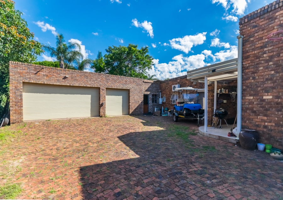 3 Bedroom Property for Sale in Wierda Park Gauteng