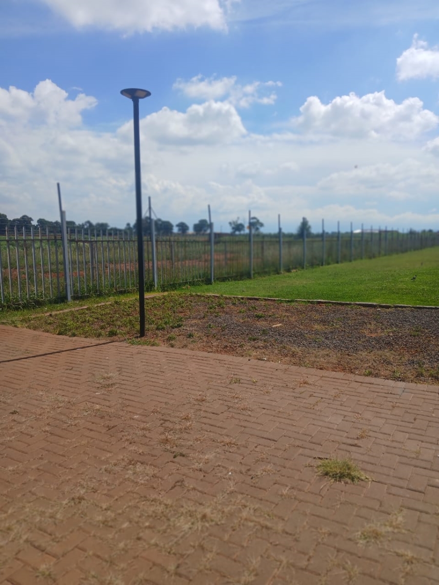 3 Bedroom Property for Sale in Dawn Park Gauteng