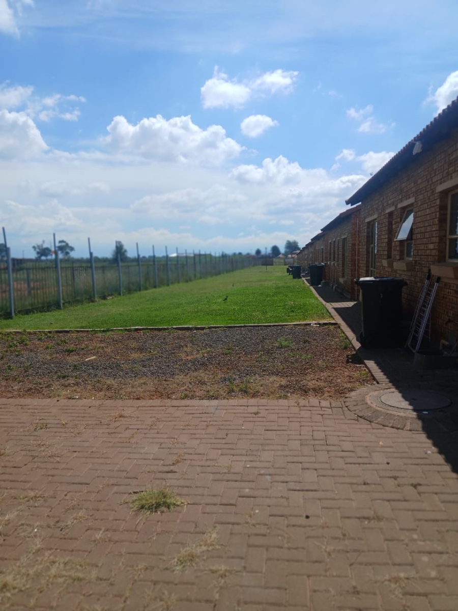 3 Bedroom Property for Sale in Dawn Park Gauteng