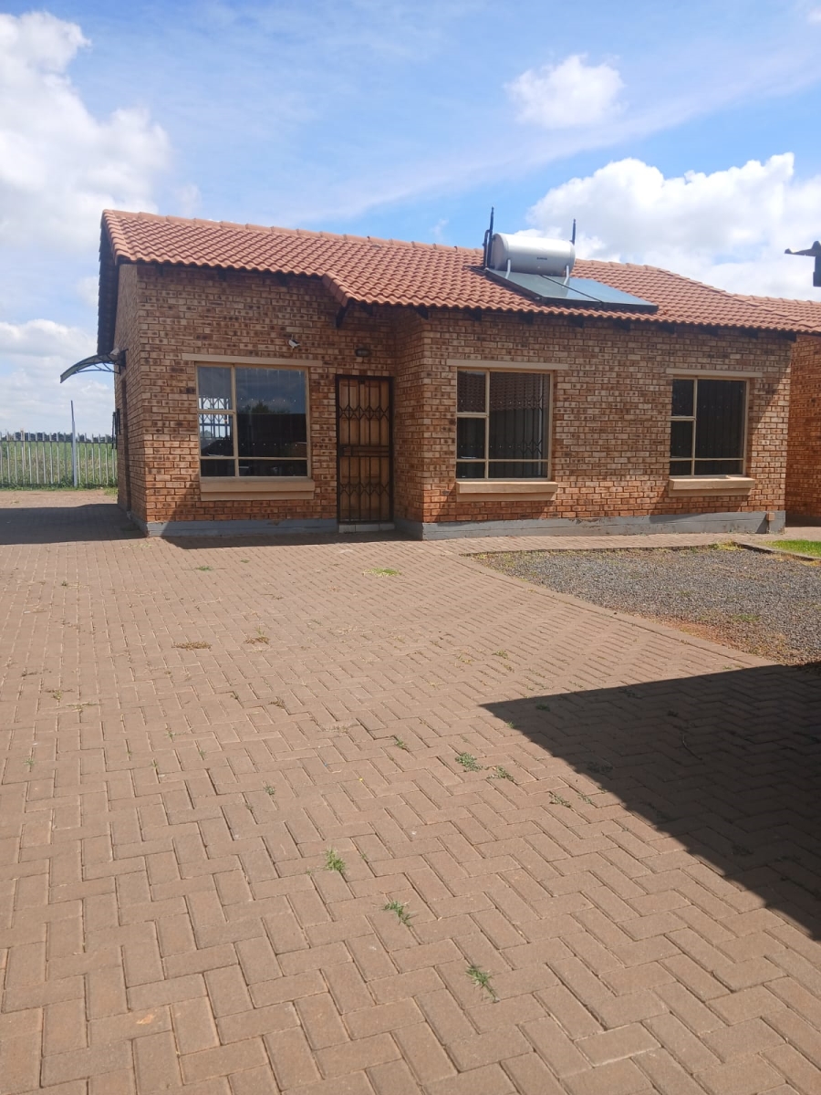3 Bedroom Property for Sale in Dawn Park Gauteng