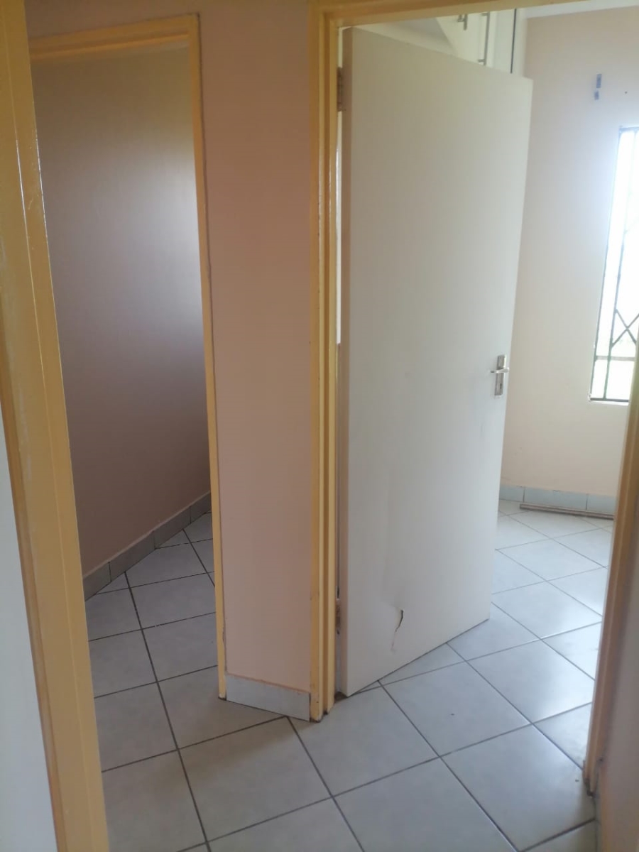 3 Bedroom Property for Sale in Dawn Park Gauteng