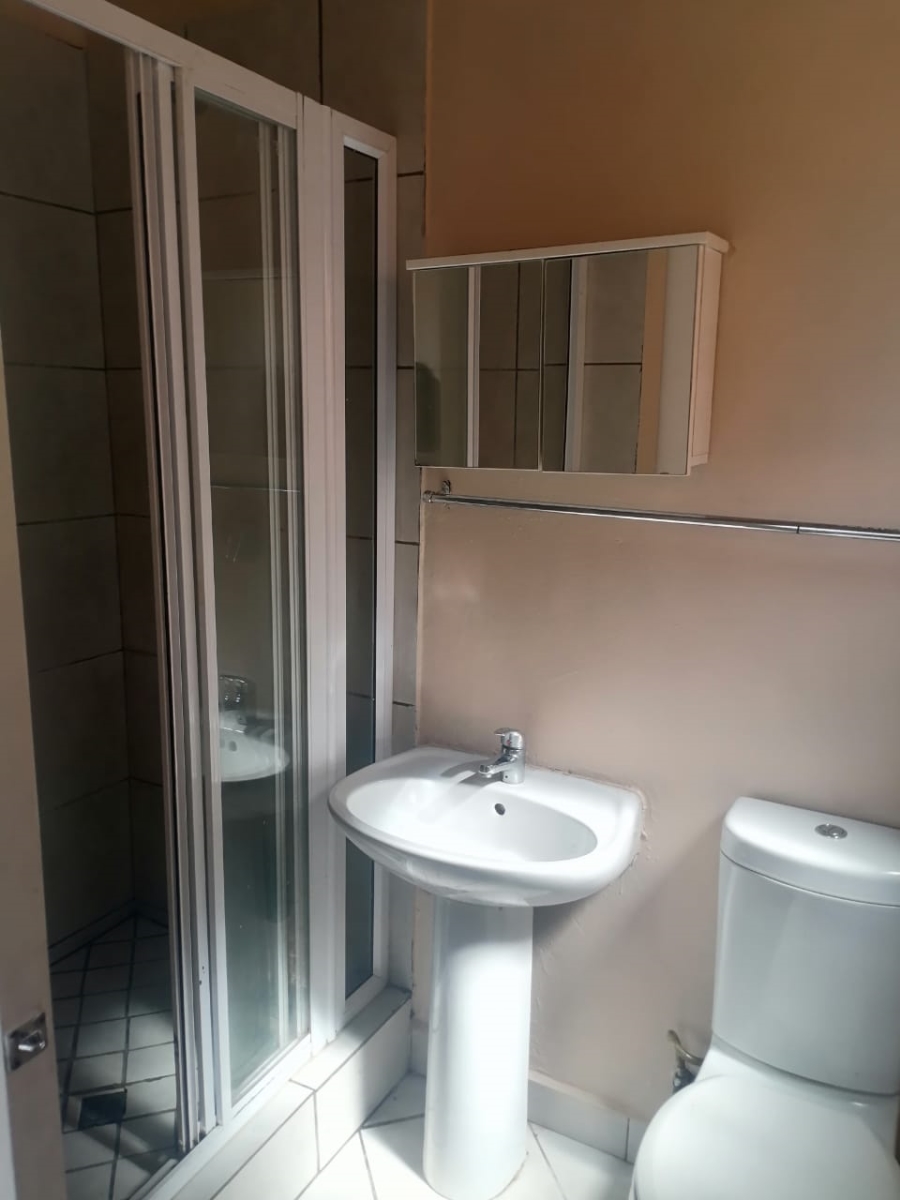 3 Bedroom Property for Sale in Dawn Park Gauteng