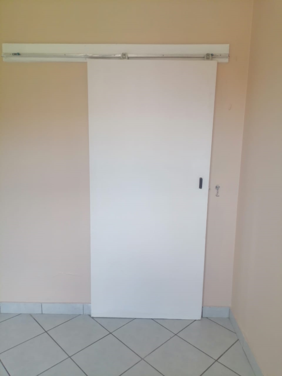 3 Bedroom Property for Sale in Dawn Park Gauteng