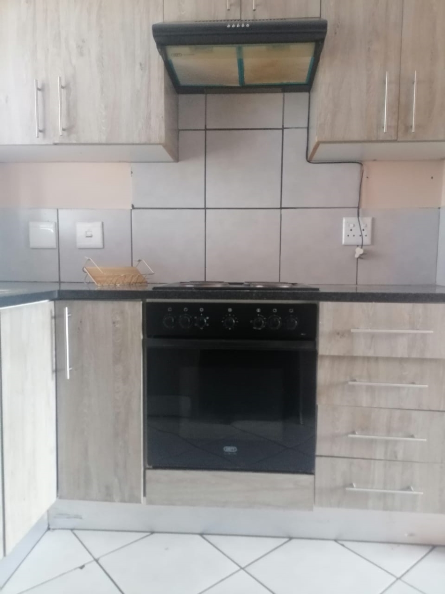 3 Bedroom Property for Sale in Dawn Park Gauteng