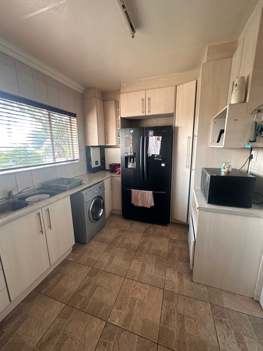 3 Bedroom Property for Sale in Klopperpark Gauteng