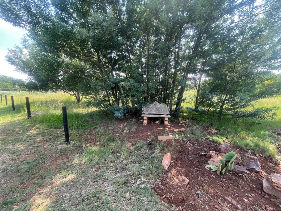 5 Bedroom Property for Sale in Homestead Apple Orchards Gauteng