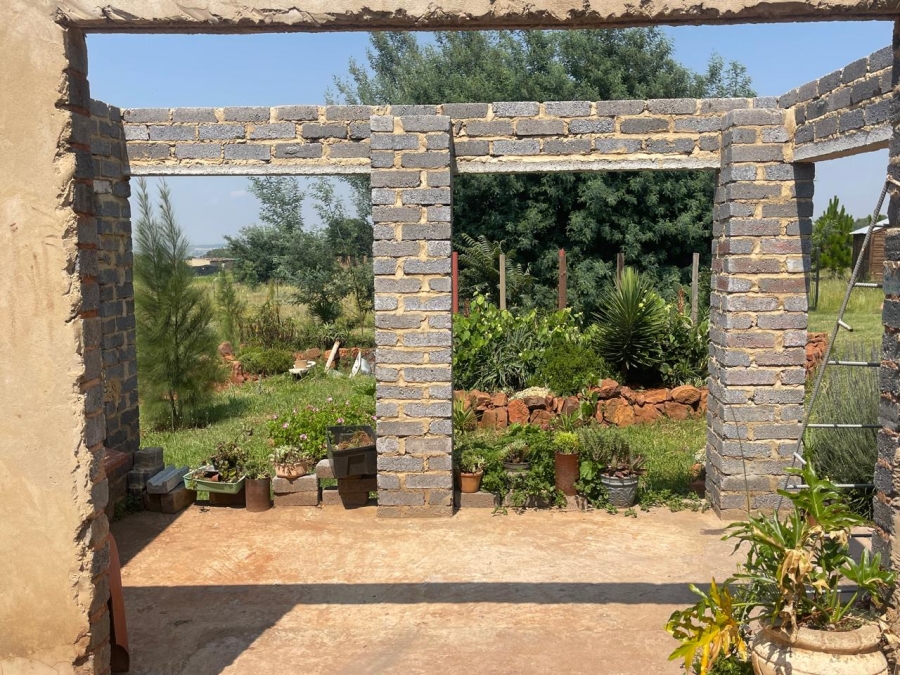 5 Bedroom Property for Sale in Homestead Apple Orchards Gauteng