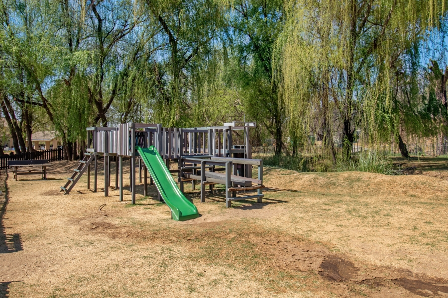 2 Bedroom Property for Sale in Paulshof Gauteng