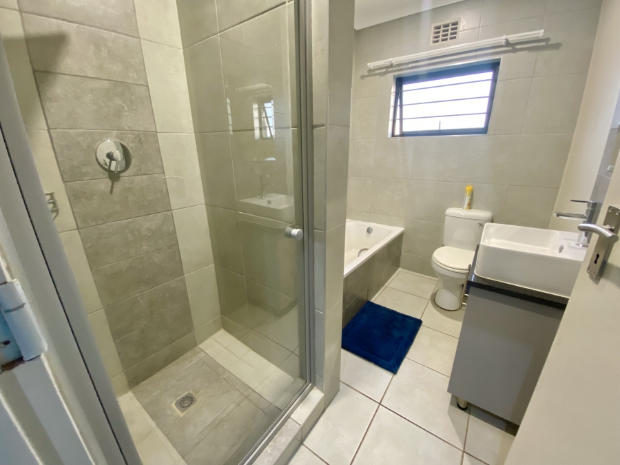 4 Bedroom Property for Sale in Lotus Gardens Gauteng