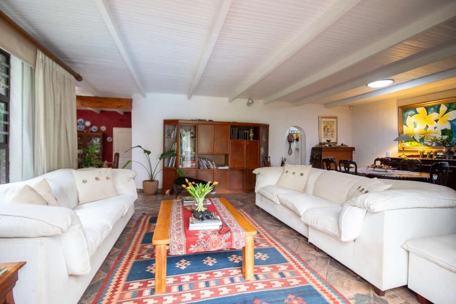 5 Bedroom Property for Sale in Golf View Gauteng