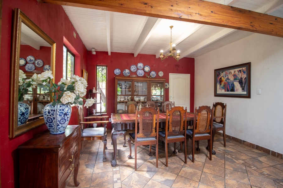 5 Bedroom Property for Sale in Golf View Gauteng