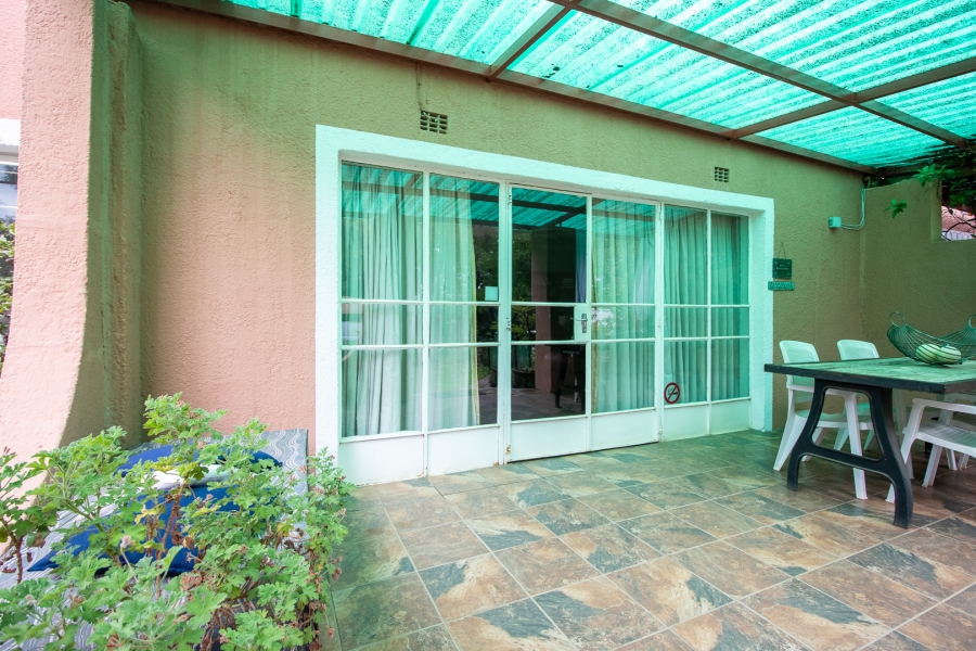 5 Bedroom Property for Sale in Golf View Gauteng