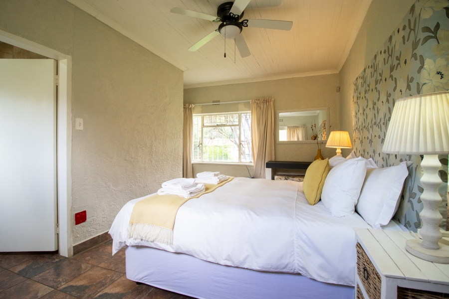 5 Bedroom Property for Sale in Golf View Gauteng