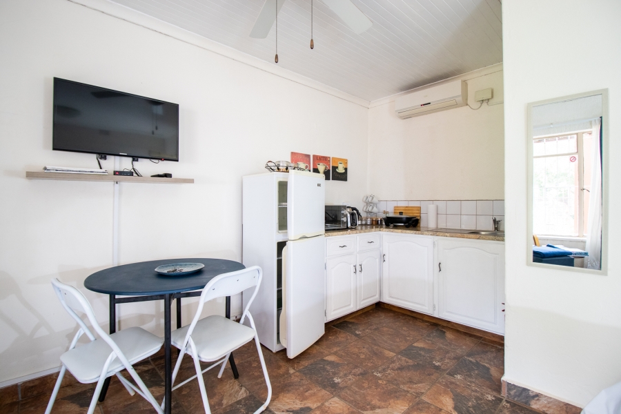 5 Bedroom Property for Sale in Golf View Gauteng