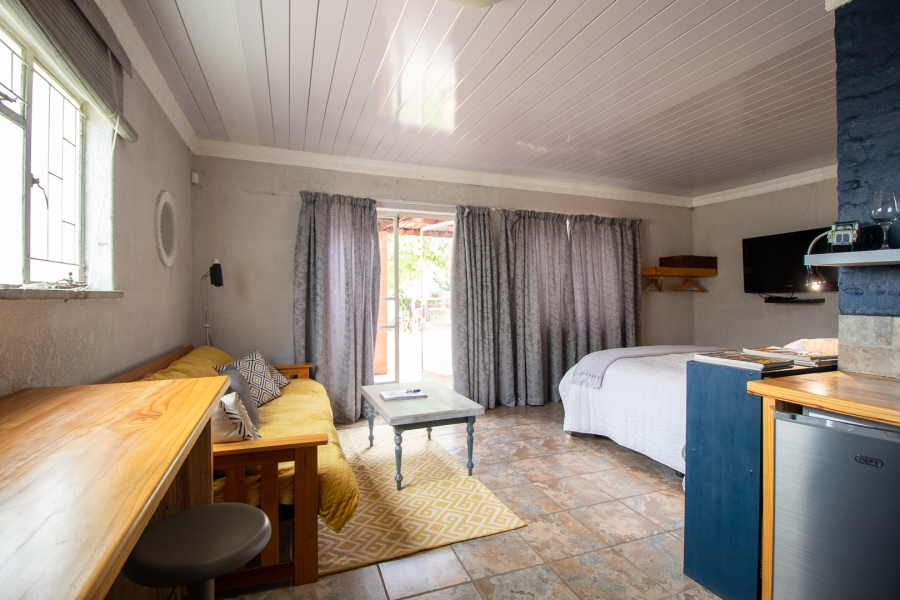 5 Bedroom Property for Sale in Golf View Gauteng