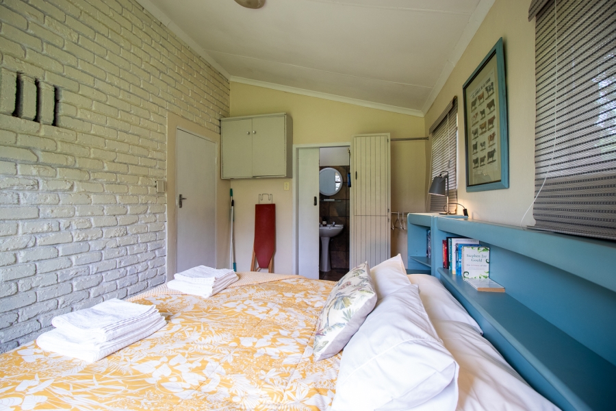 5 Bedroom Property for Sale in Golf View Gauteng