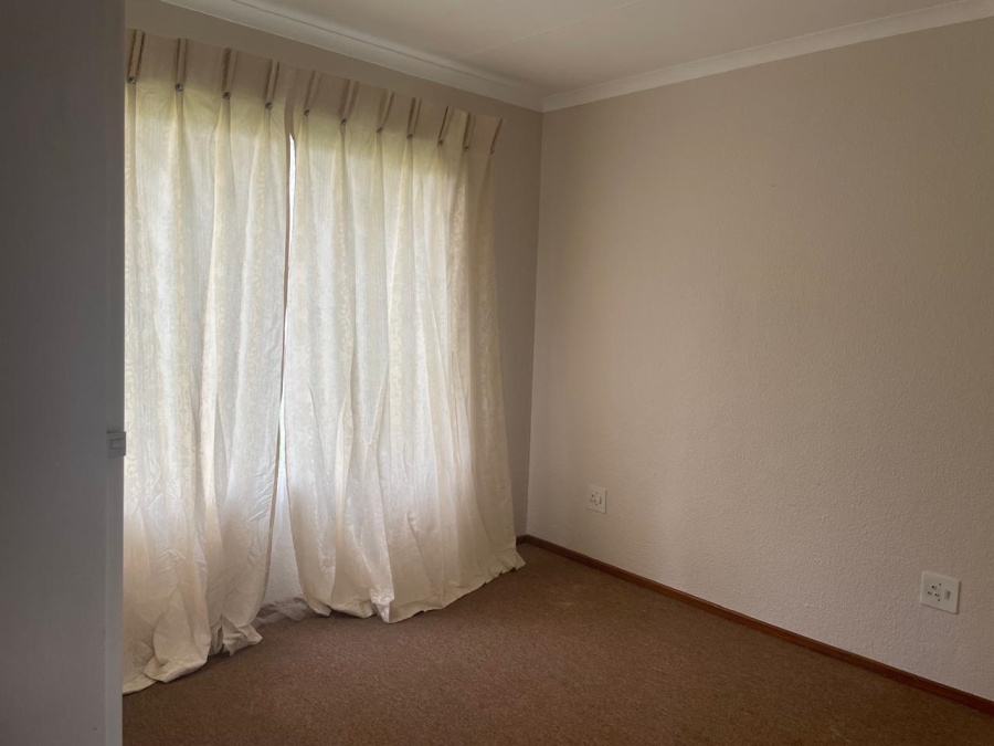 3 Bedroom Property for Sale in Country View Gauteng