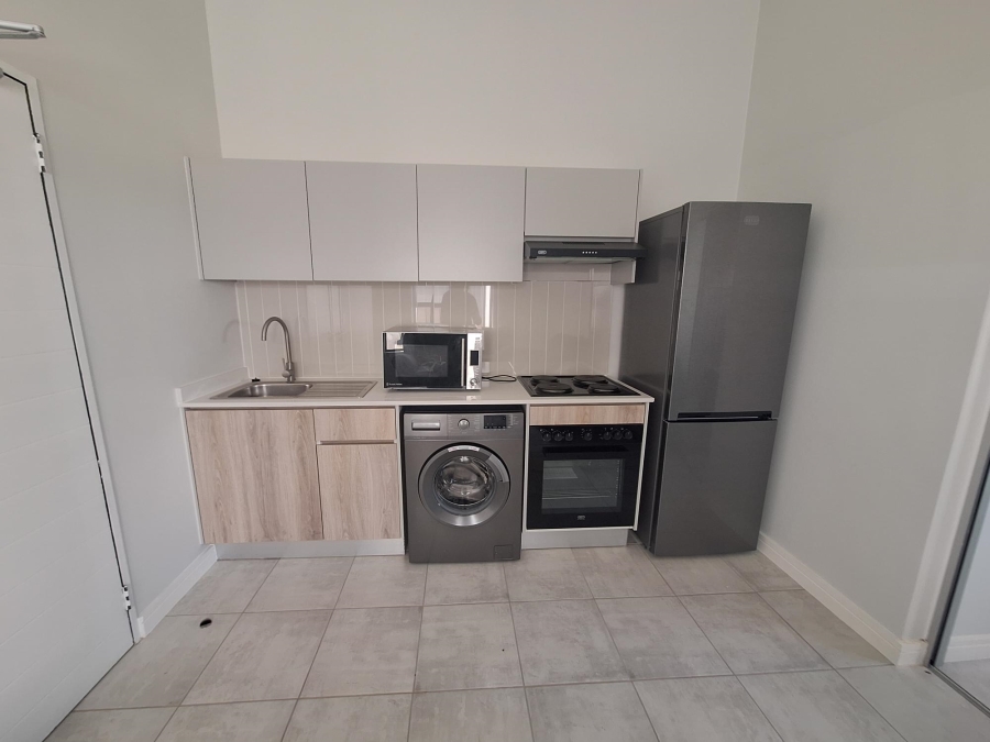 To Let 1 Bedroom Property for Rent in Mooikloof Gauteng