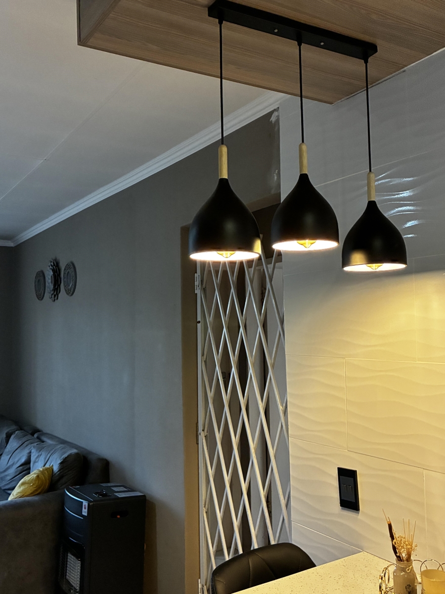 2 Bedroom Property for Sale in Ravensklip Gauteng