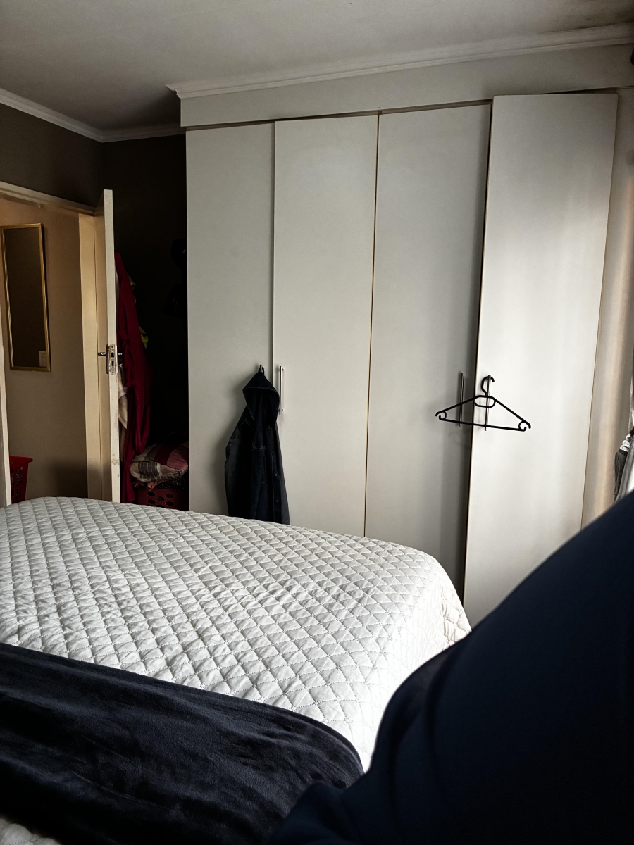 2 Bedroom Property for Sale in Ravensklip Gauteng