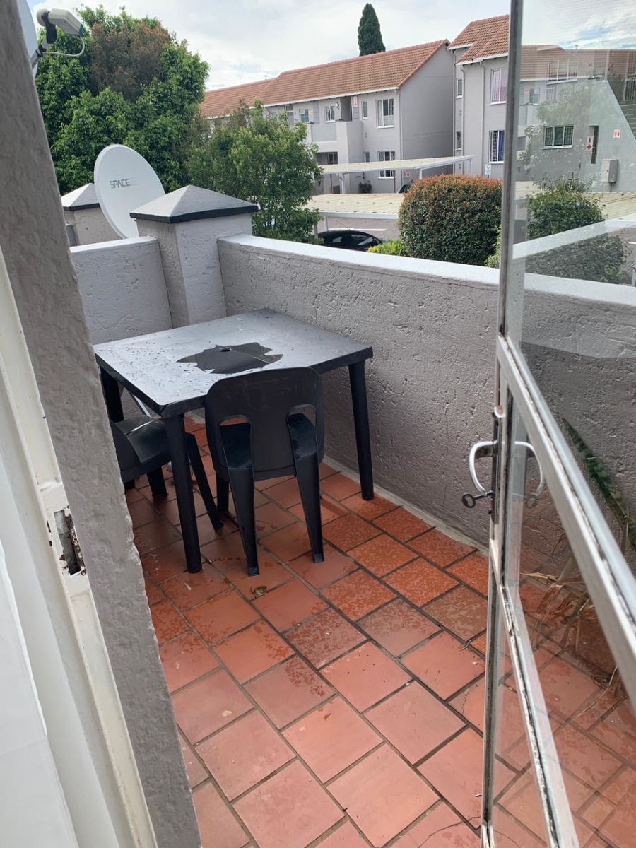 To Let 2 Bedroom Property for Rent in Eden Glen Gauteng