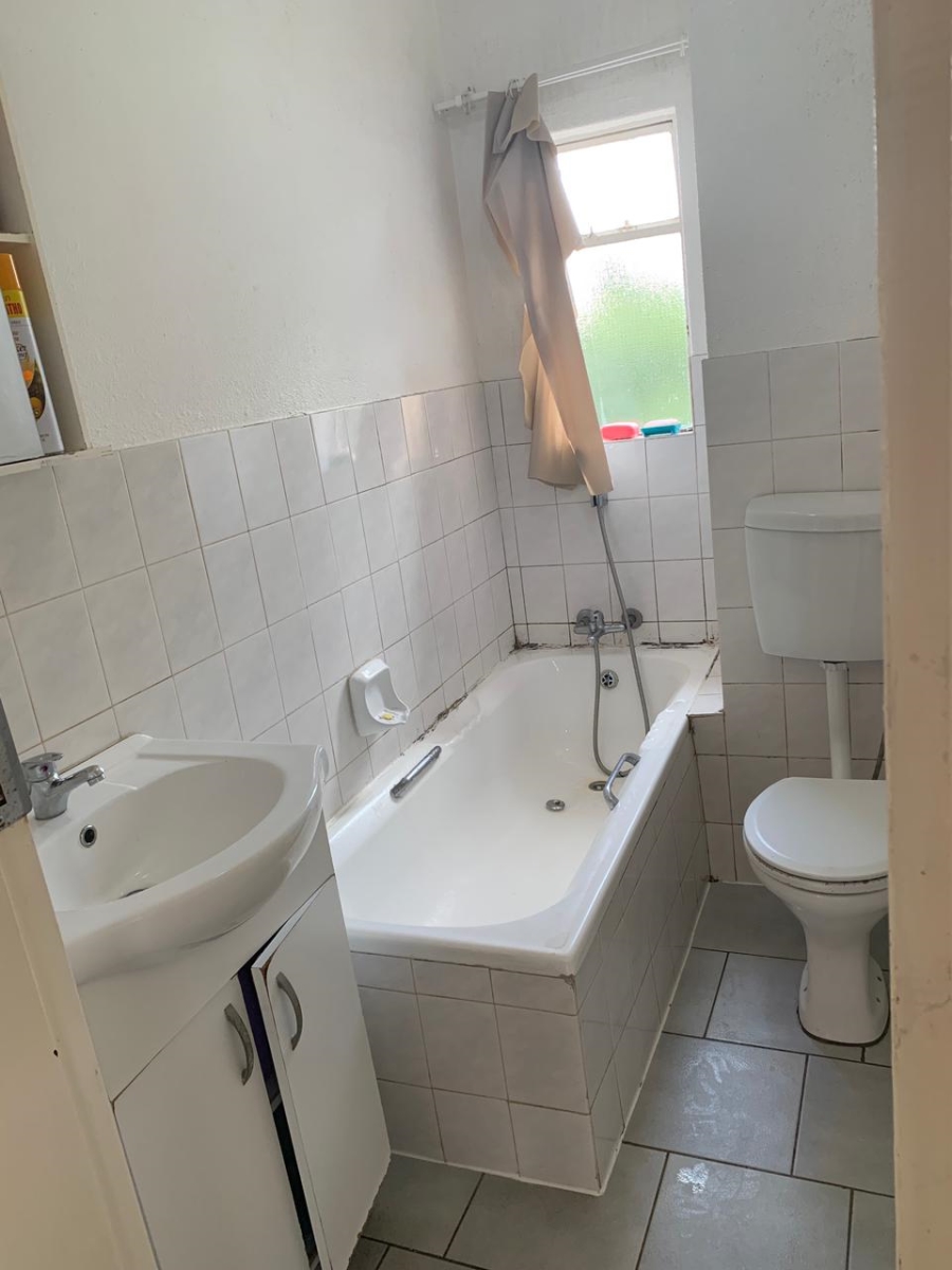 To Let 2 Bedroom Property for Rent in Eden Glen Gauteng