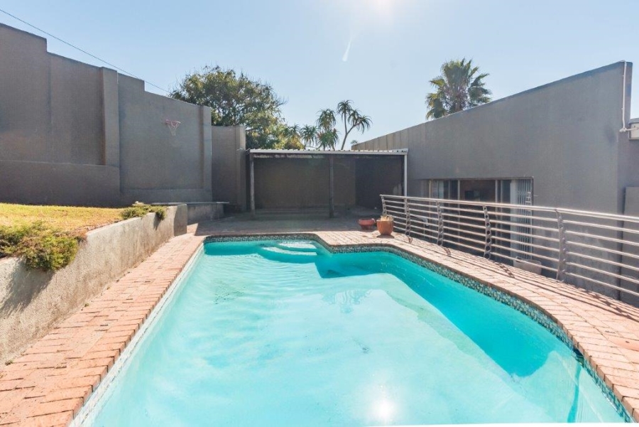 To Let 3 Bedroom Property for Rent in Rant En Dal Gauteng