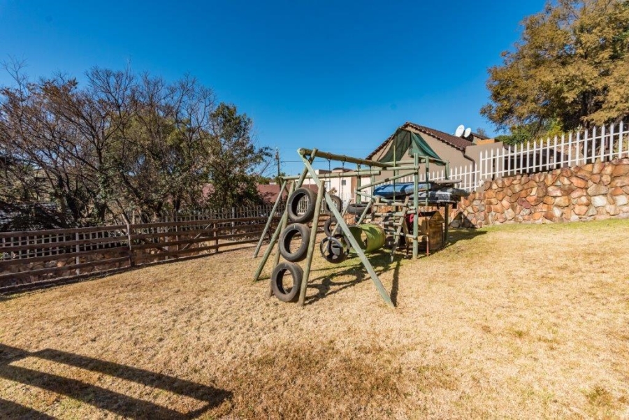 To Let 3 Bedroom Property for Rent in Rant En Dal Gauteng