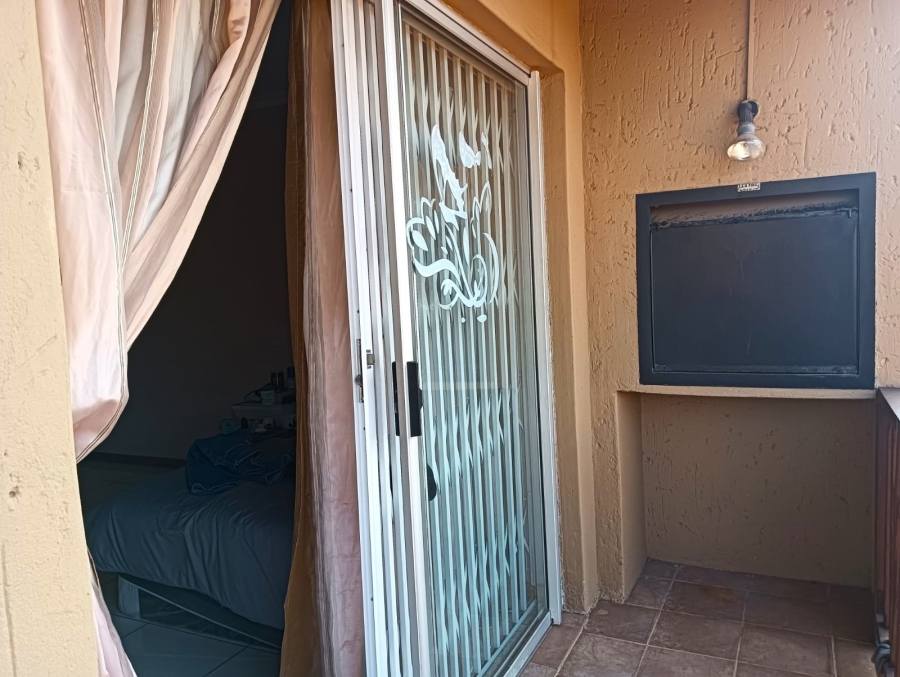 4 Bedroom Property for Sale in Risiville Gauteng