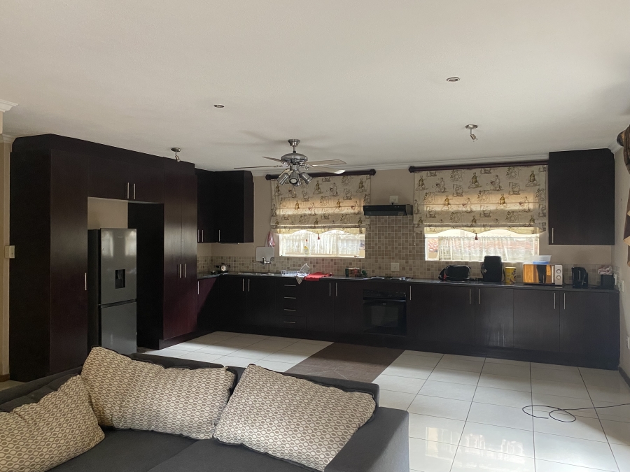4 Bedroom Property for Sale in Risiville Gauteng