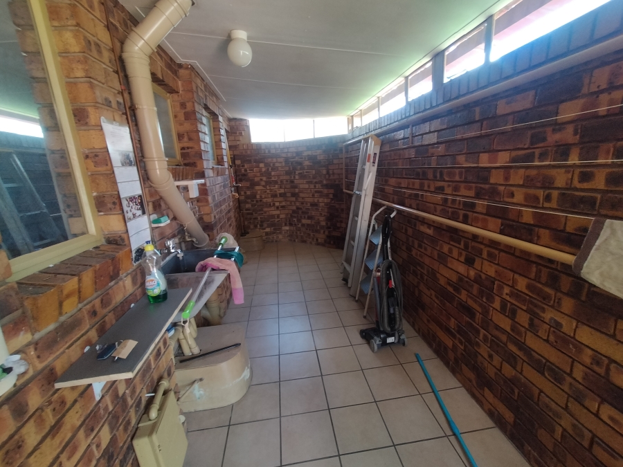 2 Bedroom Property for Sale in Amandasig Gauteng