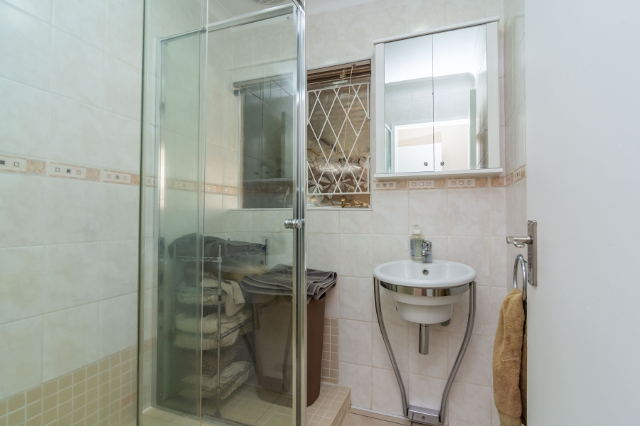 3 Bedroom Property for Sale in Strubensvallei Gauteng