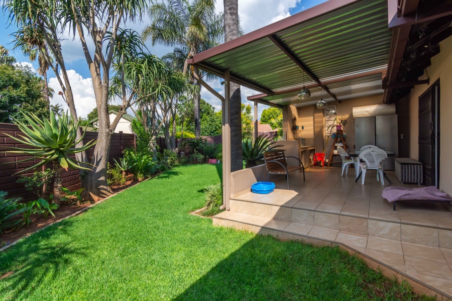 3 Bedroom Property for Sale in Strubensvallei Gauteng